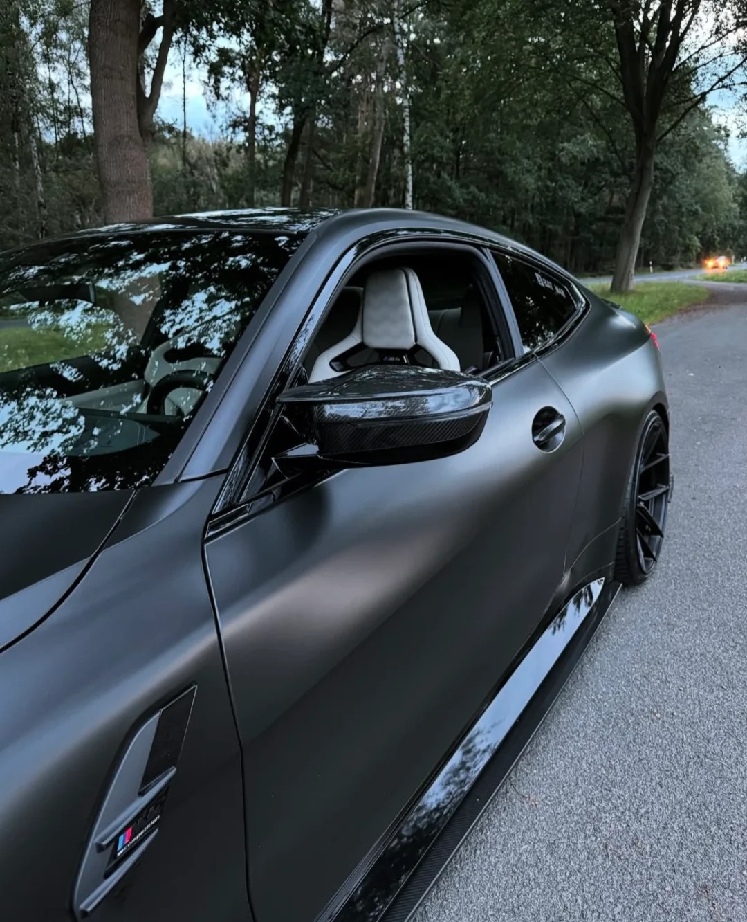 Ravoony Plus PET Satin Black Car Wrap review 0