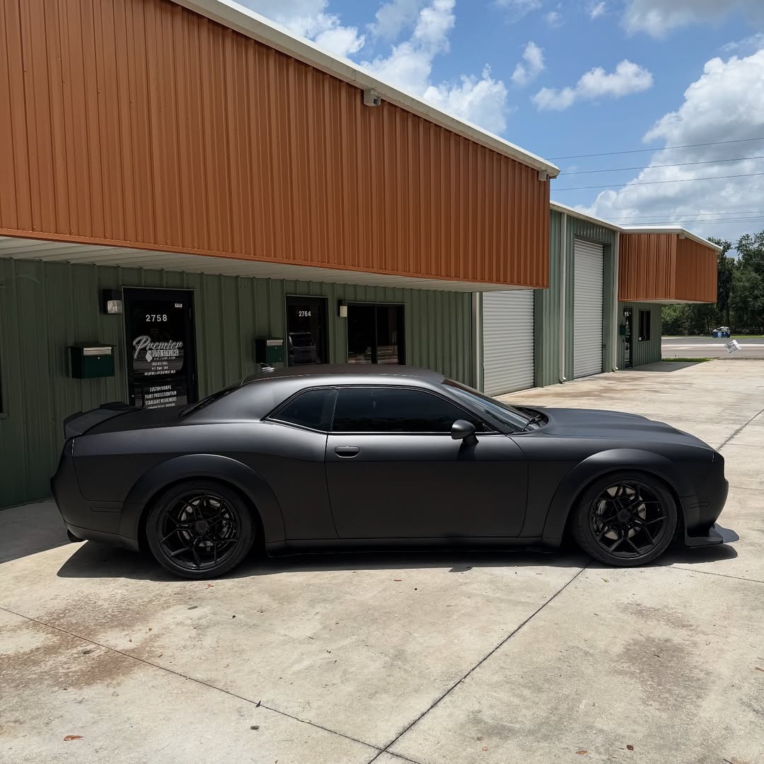 Ravoony Plus PET Matte Black Car Vinyl Wrap review 4