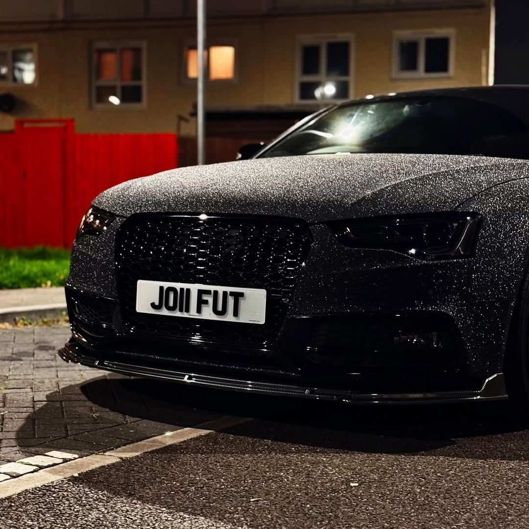 Ravoony Plus PET Super Glitter Black Car Vinyl Wrap review Ryan Cooper 03