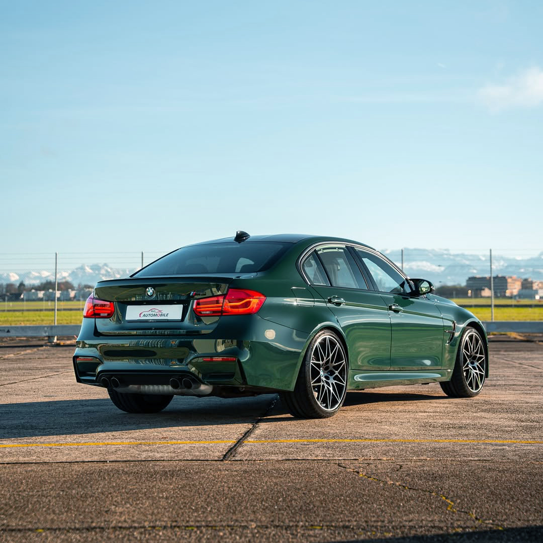 Ravoony Plus BMW Gloss British Racing Green Vinyl Car Wrap review 3