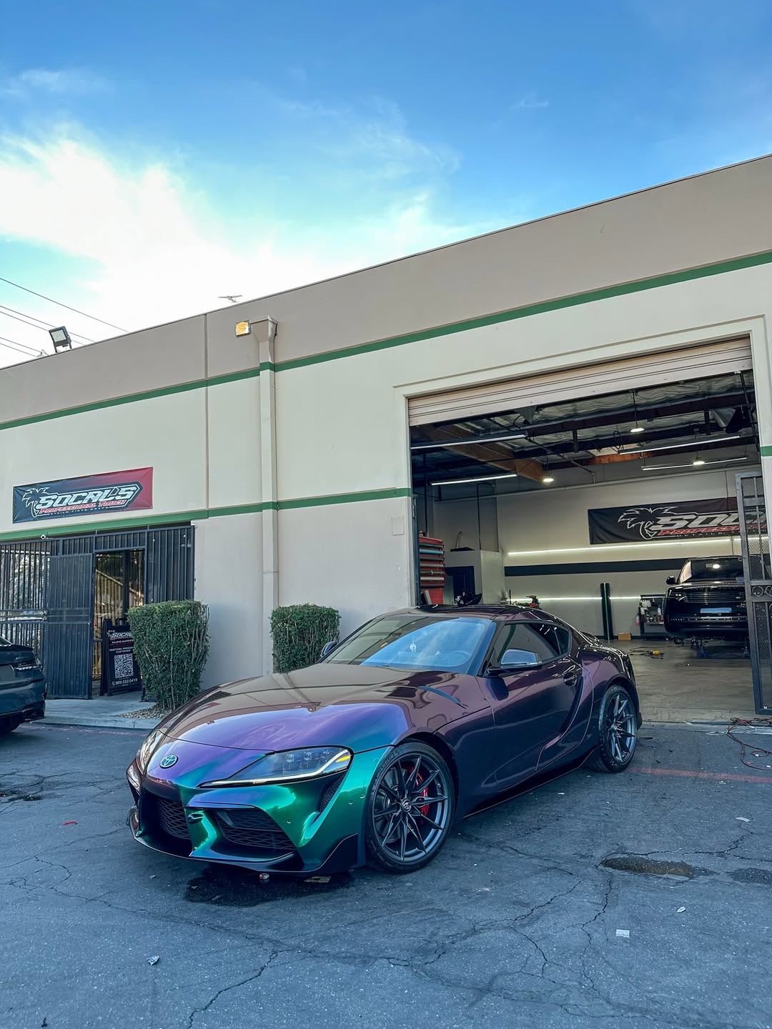Ravoony Plus PET Glossy Metallic Green Galaxy Car Vinyl Wrap review 4