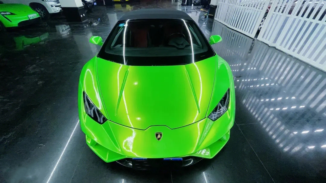 Huracan Color Change Kelly Green Wrap