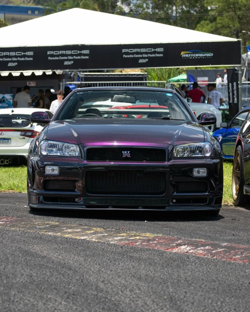Pink vs Midnight Purple Car Wraps What Matches Your Personality