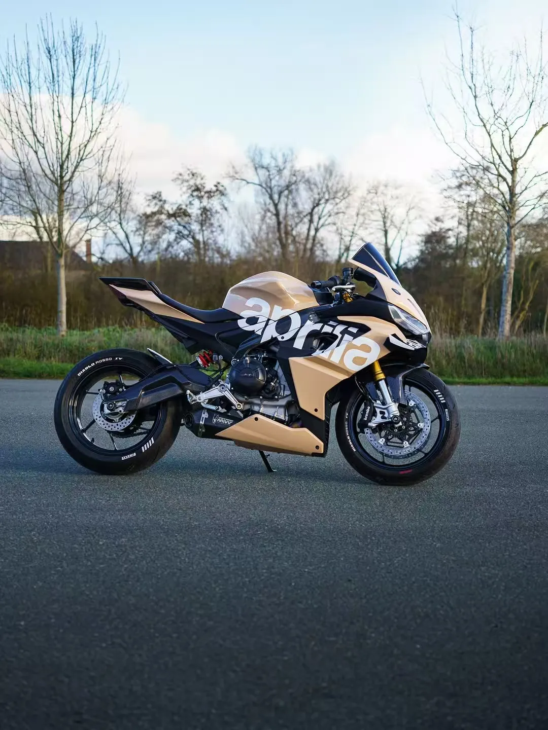 How to Vinyl Wrap Your Motorcycle Step by Step for Beginners