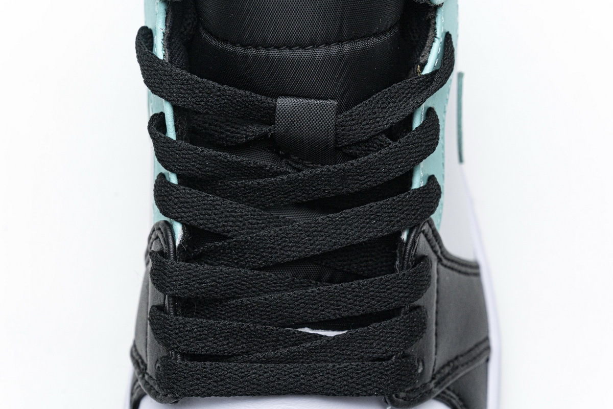       Air Jordan 1 Mid “Island Green”