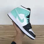  Pkgod  Air Jordan 1 Mid “Island Green”