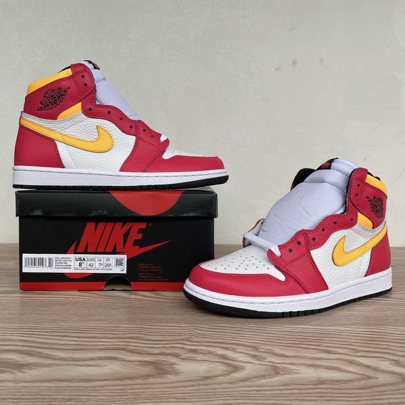       Air Jordan 1 Retro High OG Light Fusion Red​