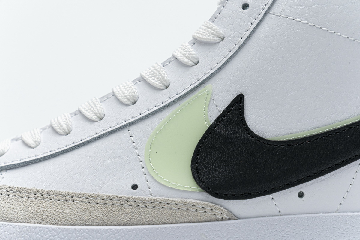 Pkgod  Nike Blazer Mid 77 SE GS Double Swoosh White Vapor Green