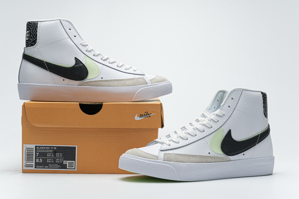  Pkgod  Nike Blazer Mid 77 SE GS Double Swoosh White Vapor Green