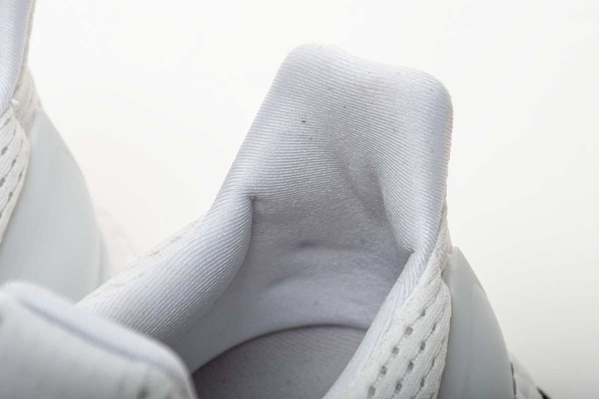      adidas Ultra Boost 1.0 Core White