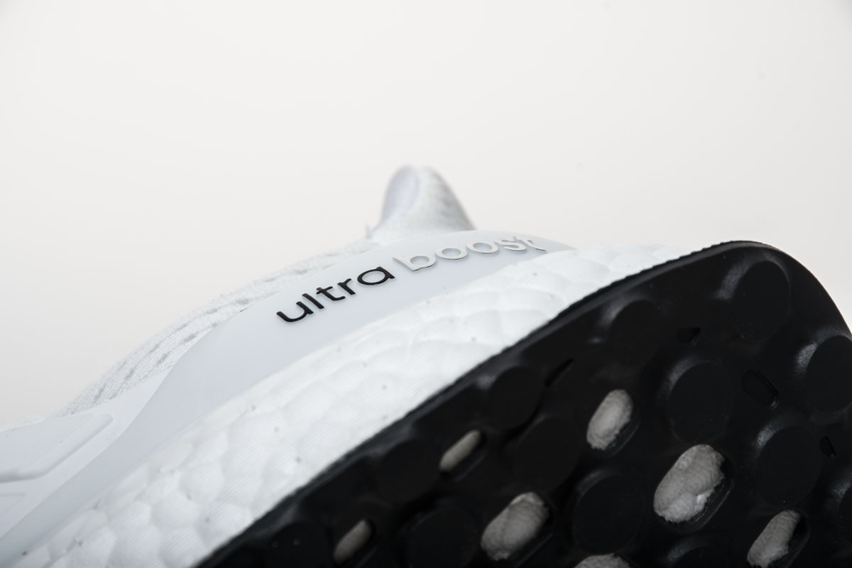      adidas Ultra Boost 1.0 Core White