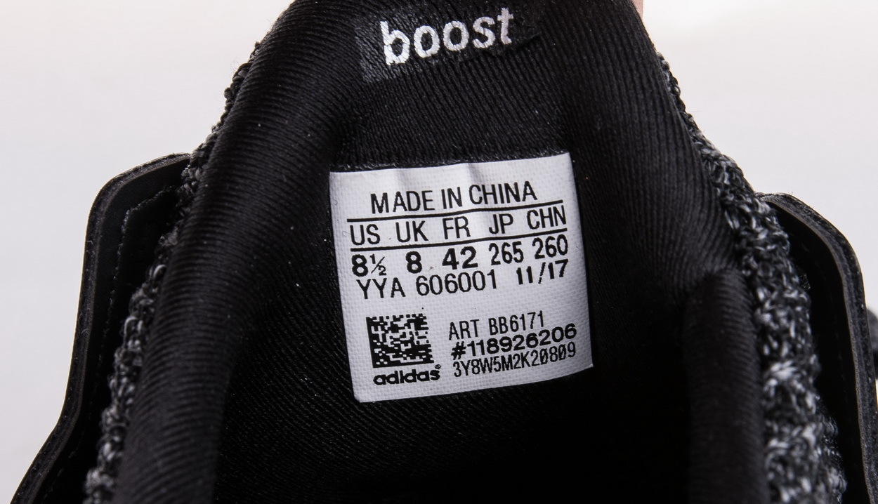      Adidas Ultra Boost 4.0 “Triple Black” Real Boost 