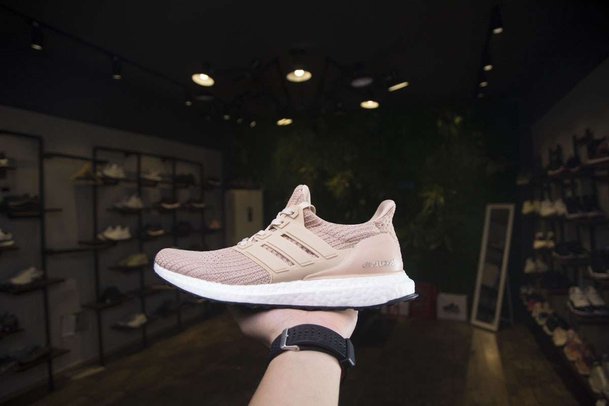      Adidas Ultra Boost 4.0 Bare Pink Real Boost​