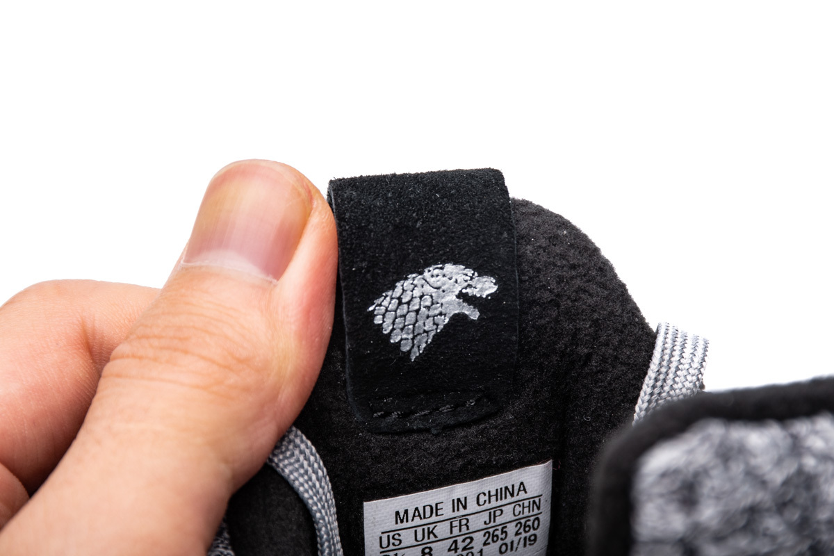      adidas Ultra Boost 4.0 Game of Thrones House Stark​