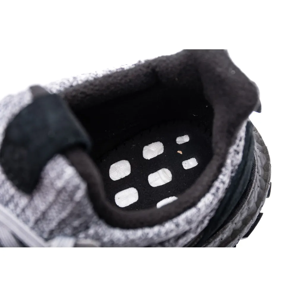 Pkgod adidas Ultra Boost 4.0 Game of Thrones House Stark​