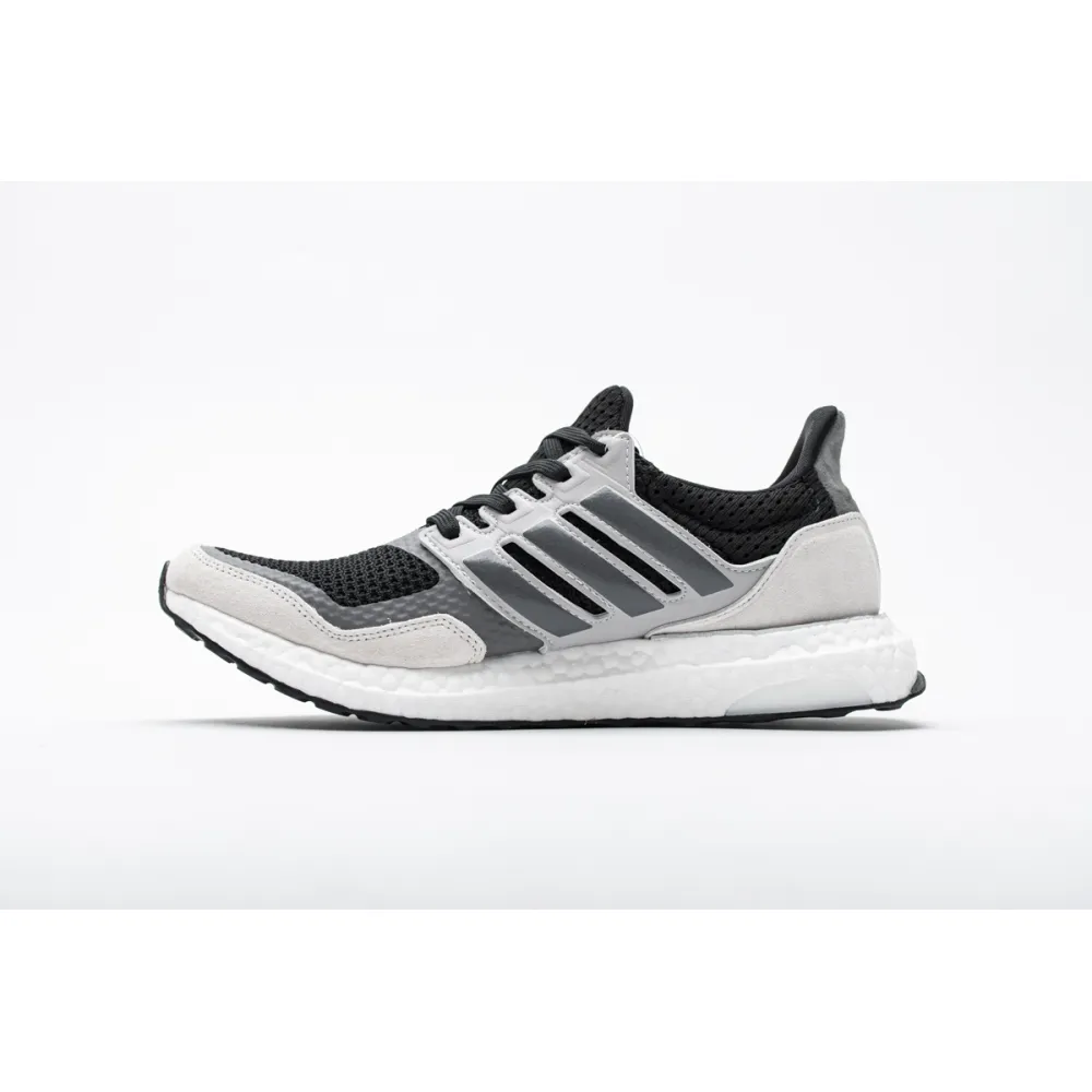  Pkgod adidas Ultra Boost S&L Black Grey Four Red