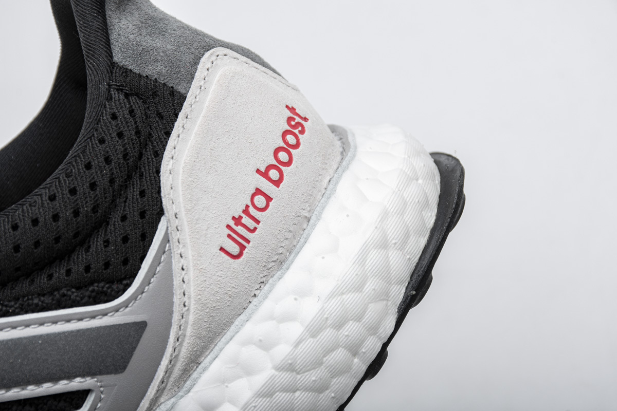      adidas Ultra Boost S&L Black Grey Four Red