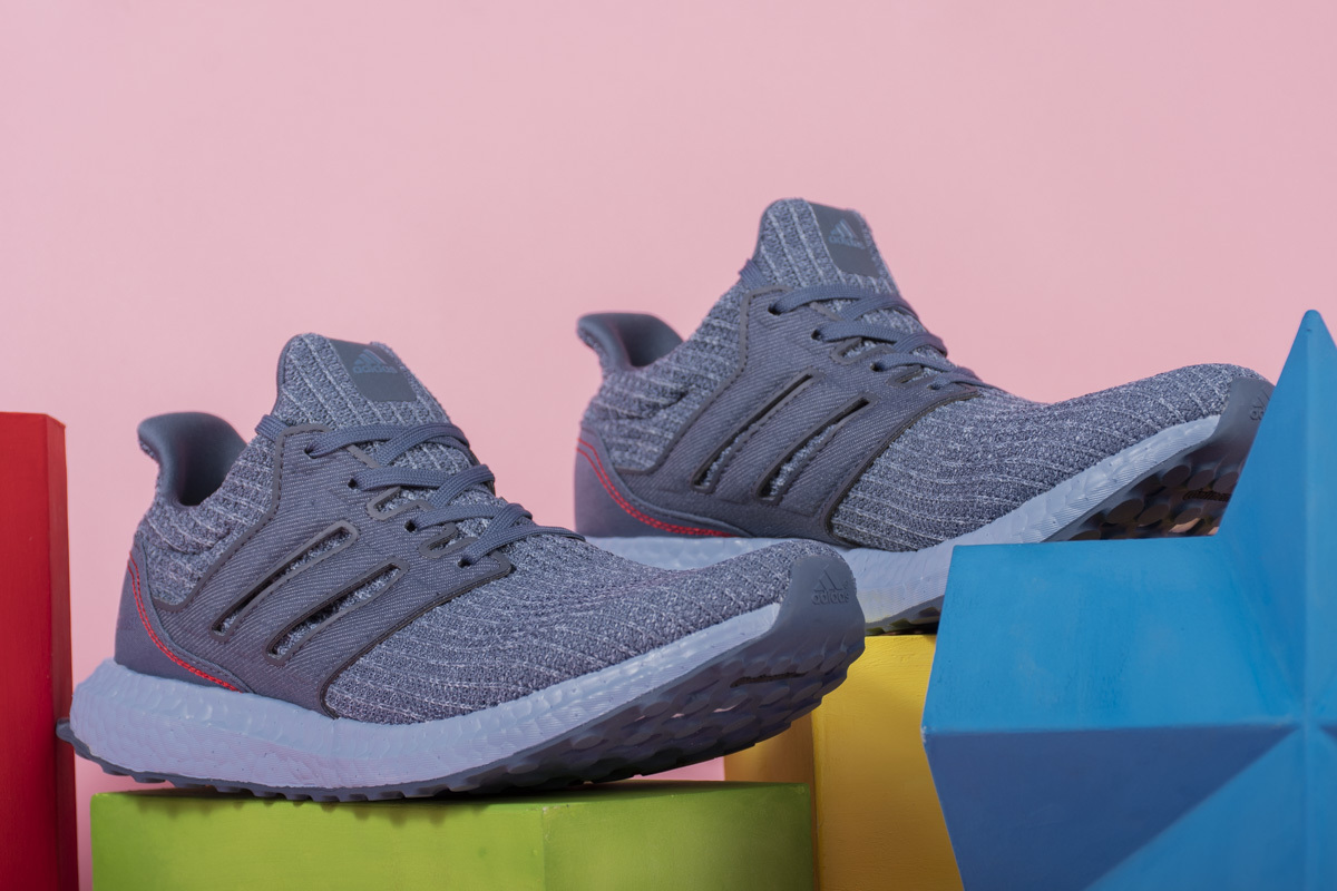      adidas Ultra Boost Tech Ink Glow Blue