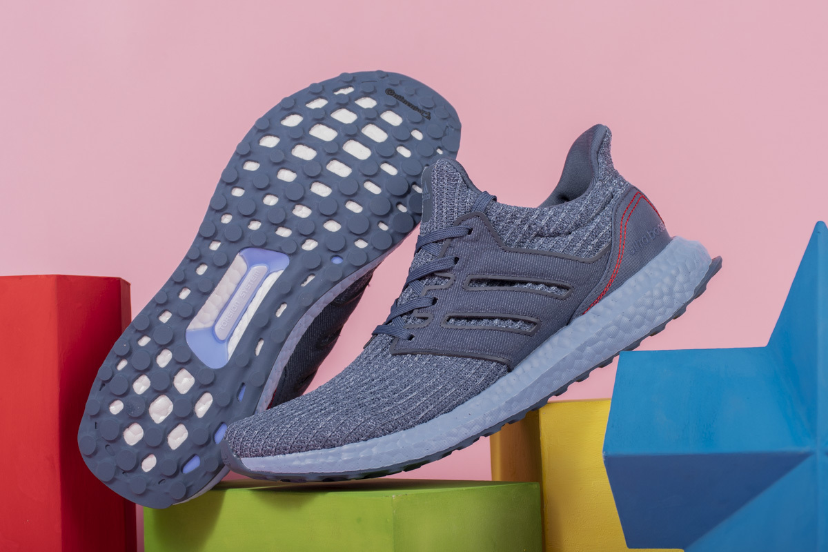      adidas Ultra Boost Tech Ink Glow Blue