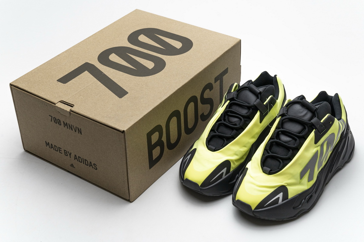  Pkgod Adidas Yeezy Boost 700 MNVN Phosphor
