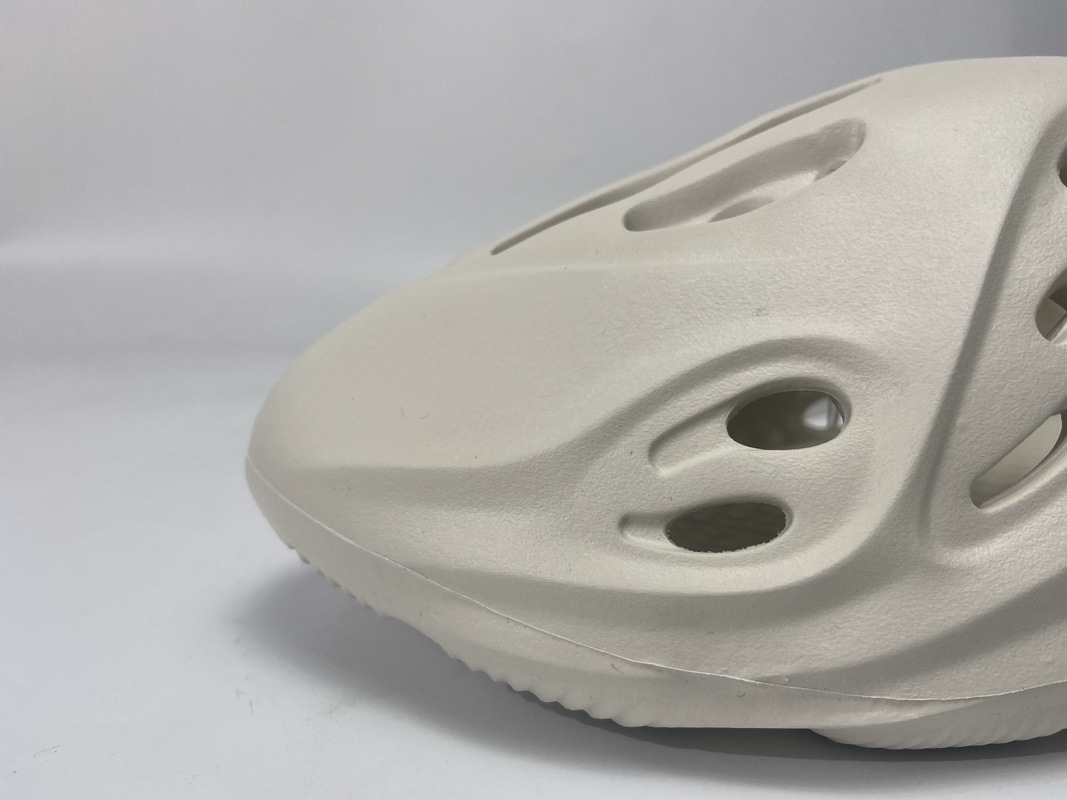 adidas yeezy sneakers rnnr ararat