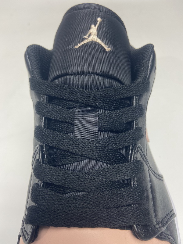  Pkgod Air Jordan 1 Low Crimson Tint​