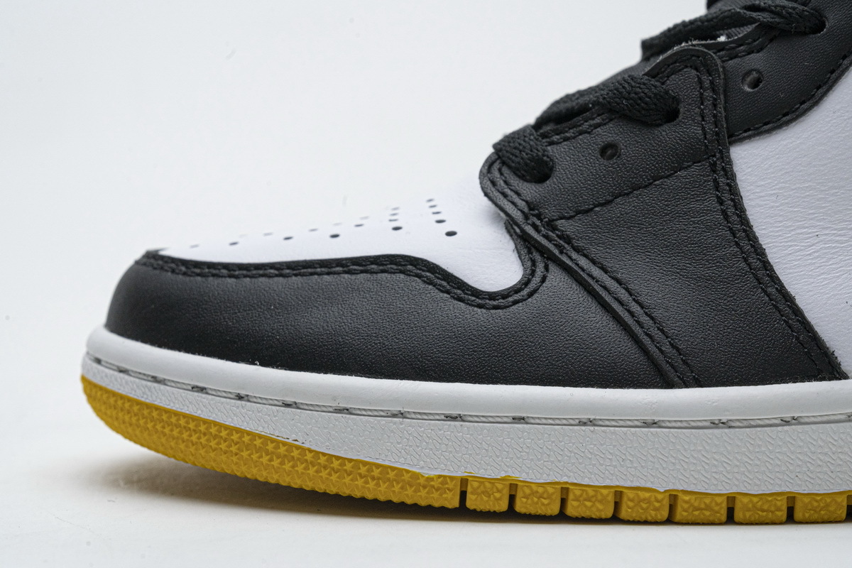      Jordan 1 Retro High Yellow Ochre