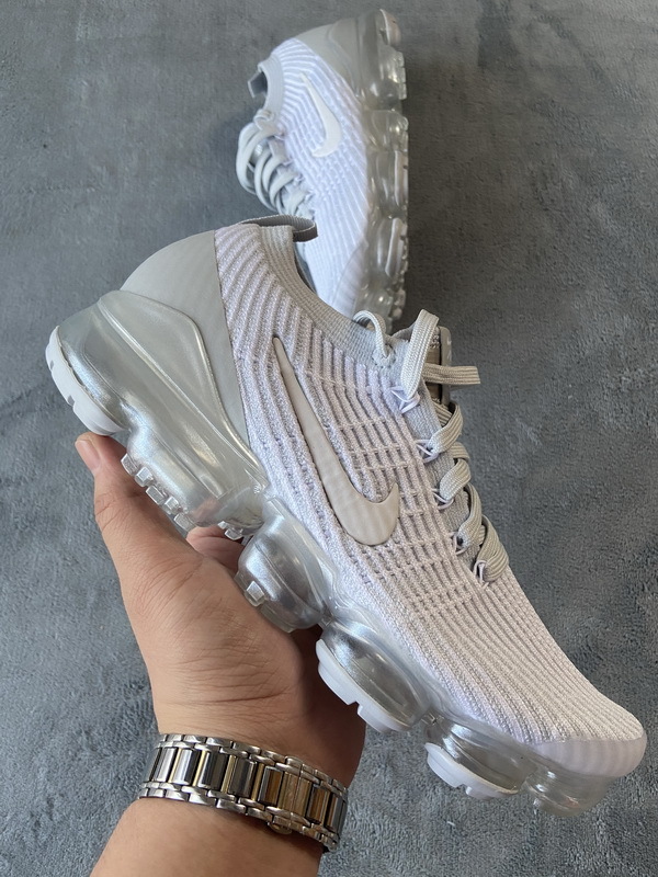      Nike Air VaporMax Flyknit 3 White Pure Platinum
