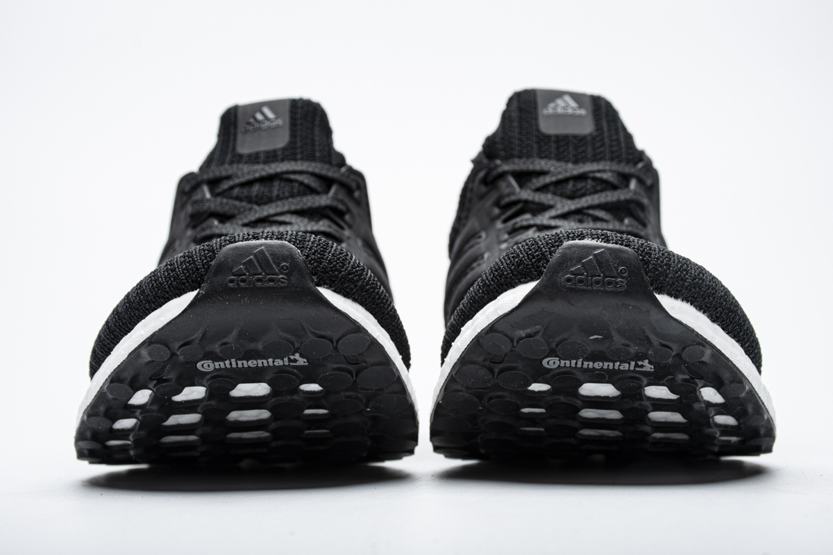      Ultra Boost 4.0 “Black/White”