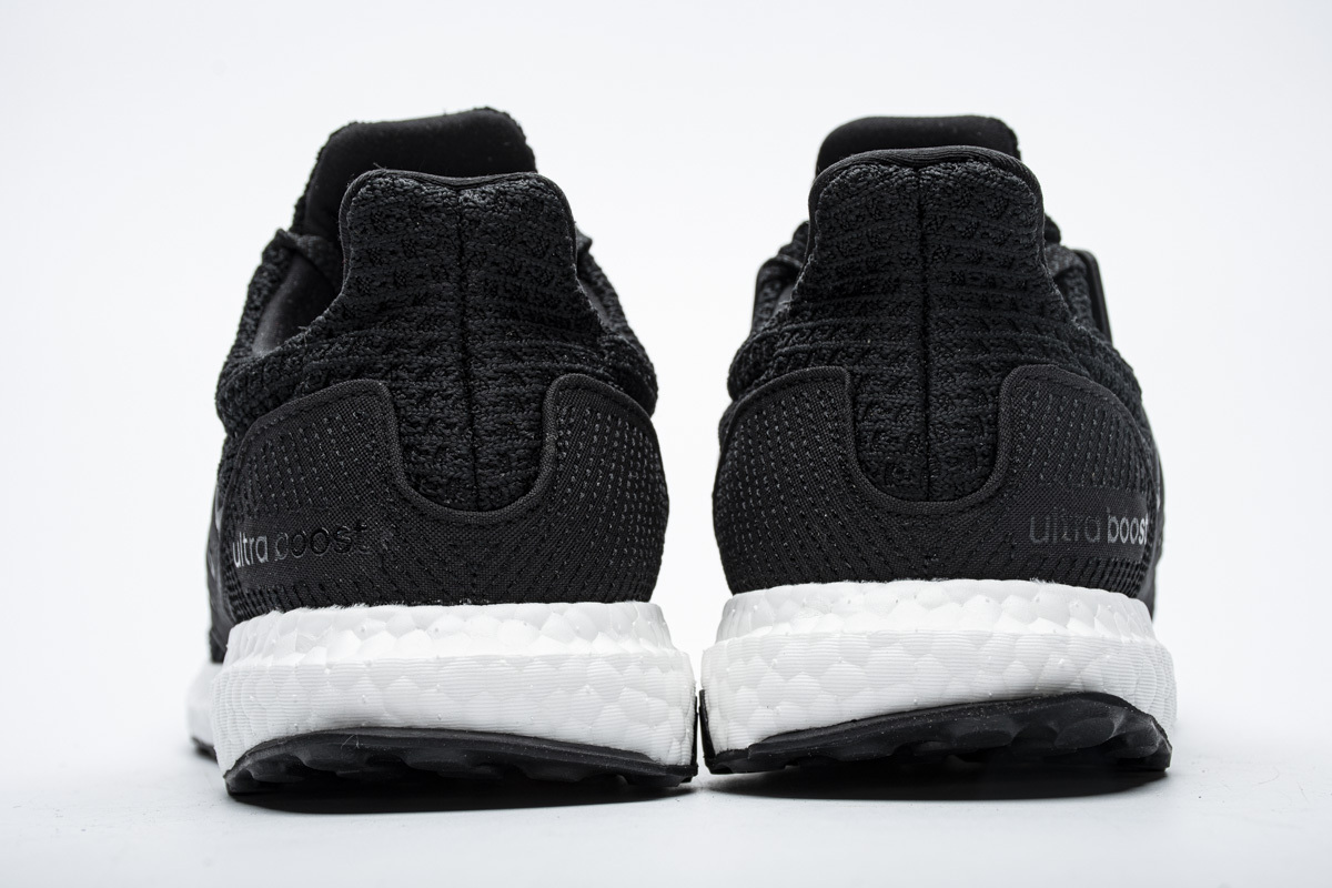      Ultra Boost 4.0 “Black/White”