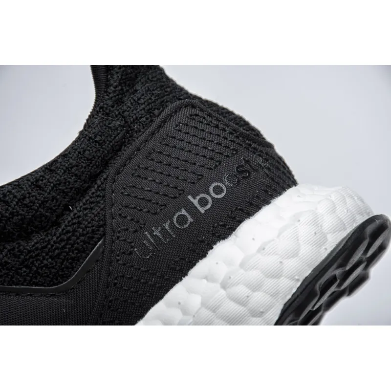  Pkgod Ultra Boost 4.0 “Black/White”