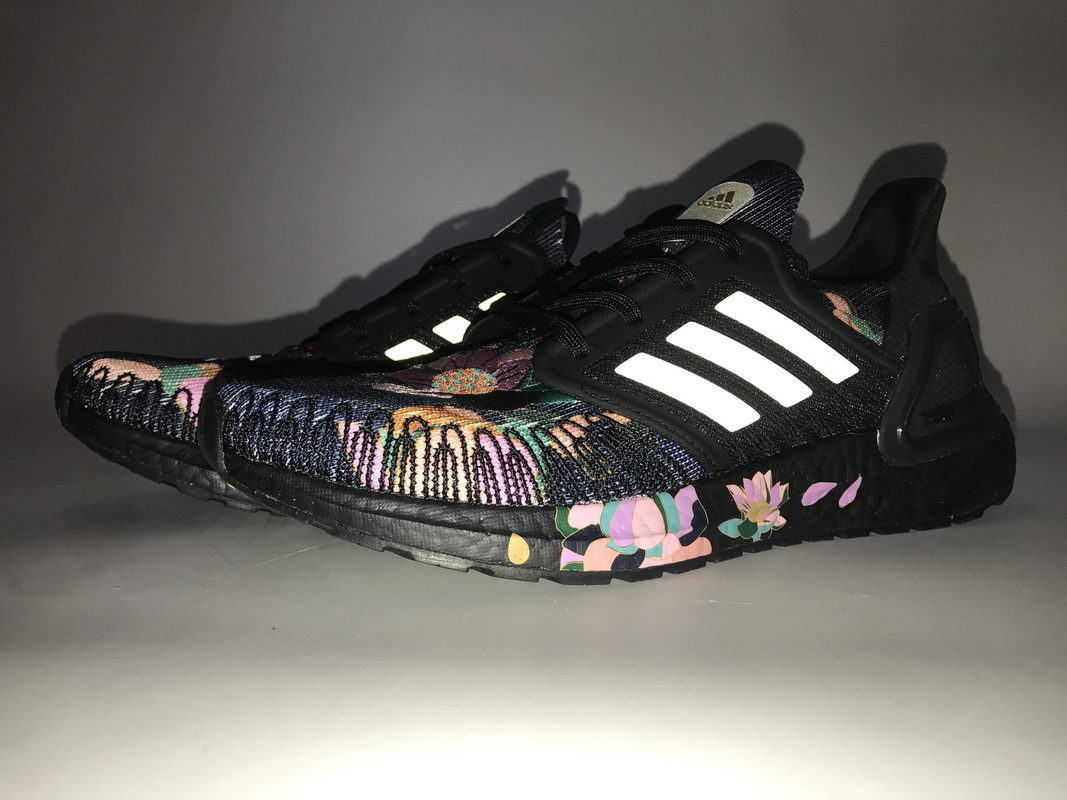    God  adidas Ultra BOOST 20 DNA