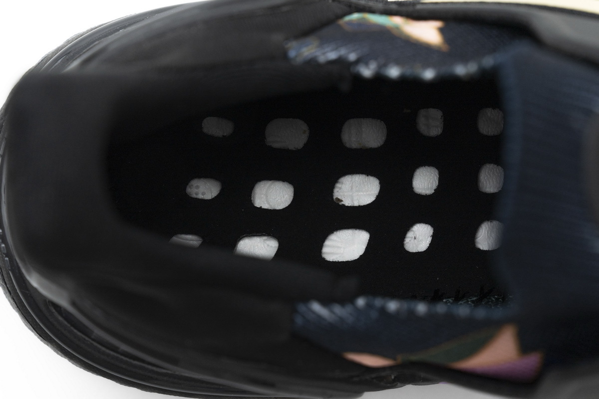    God  adidas Ultra BOOST 20 DNA