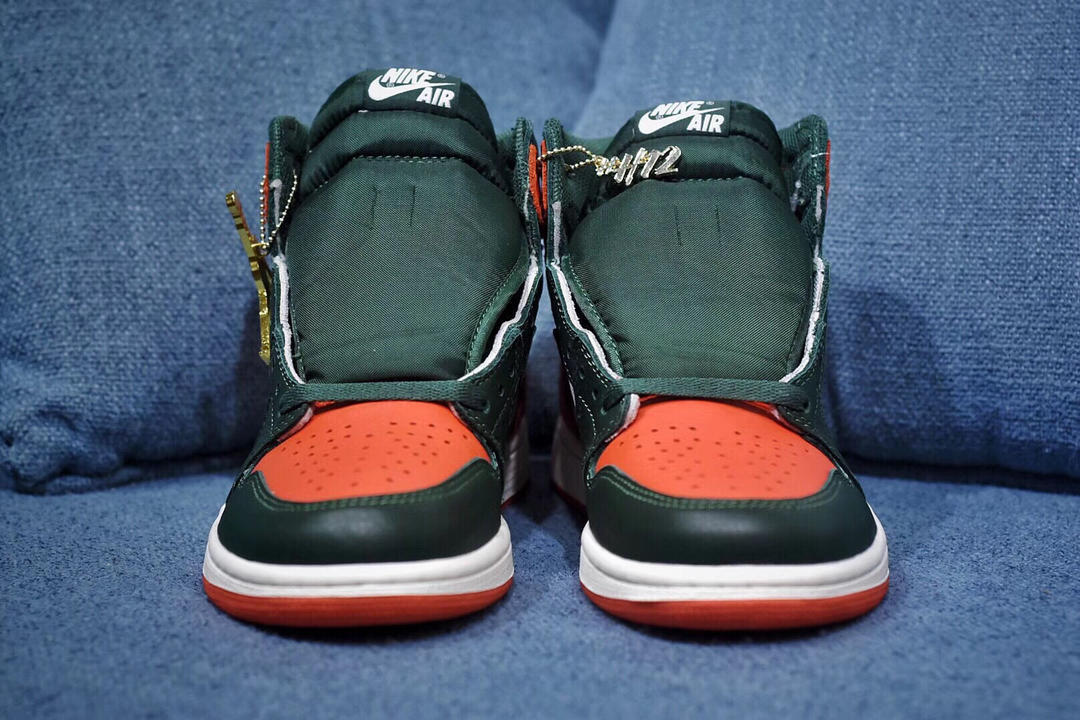 H12 Factory Sneakers &Air Jordan 1 Jordan 1 Retro High SoleFly Art Basel Sail AV3905-138