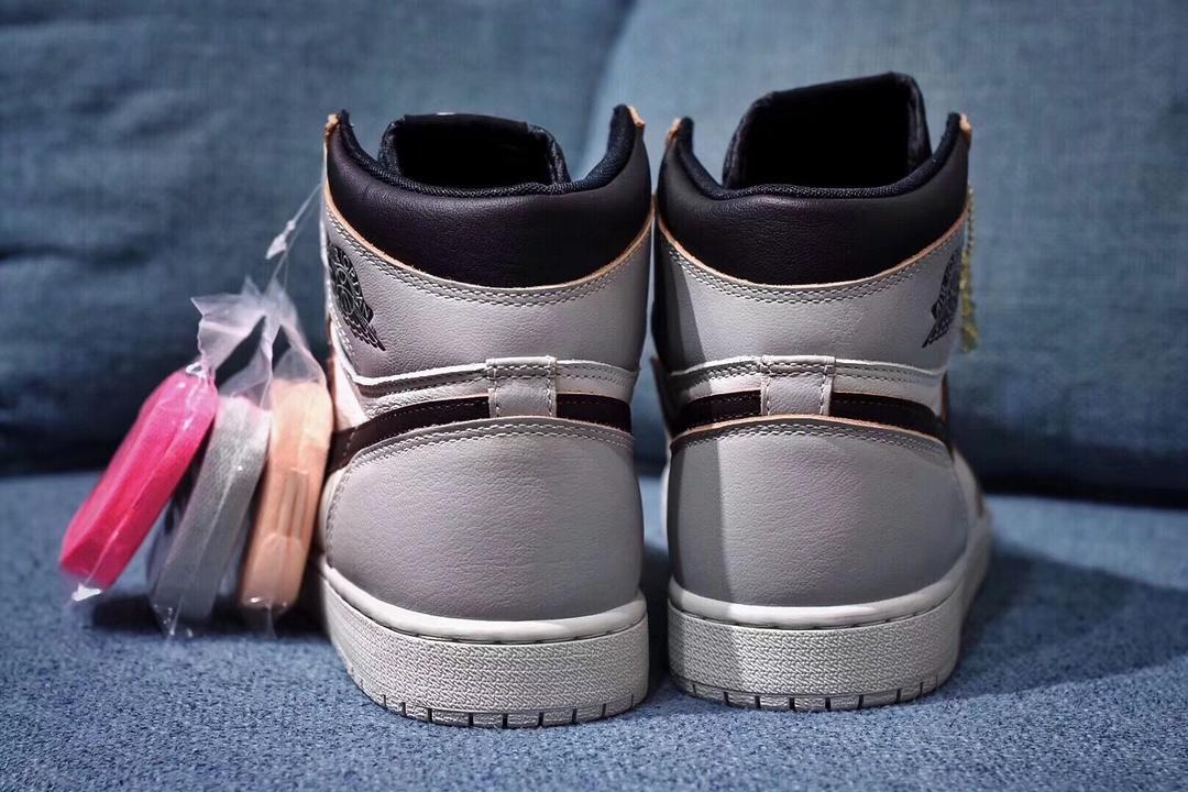 H12 Factory Sneakers &Air Jordan 1 Retro High OG NYC to Paris CD6578-006