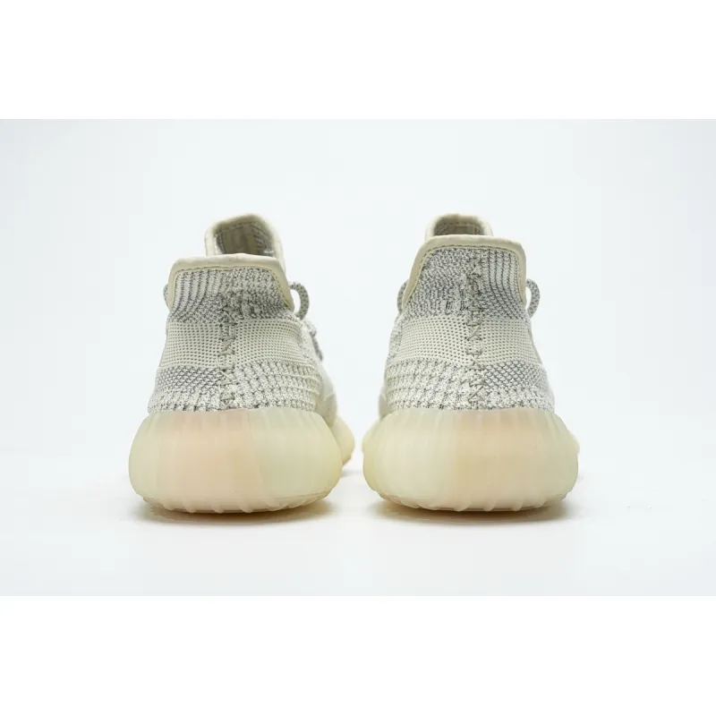 OG Sneakers &OG Yeezy 350 V2 Lundmark (Reflective) FV3254 