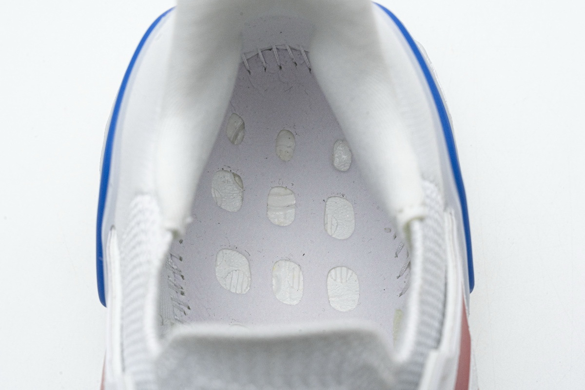       adidas Ultra Boost 20 Seoul City Pack