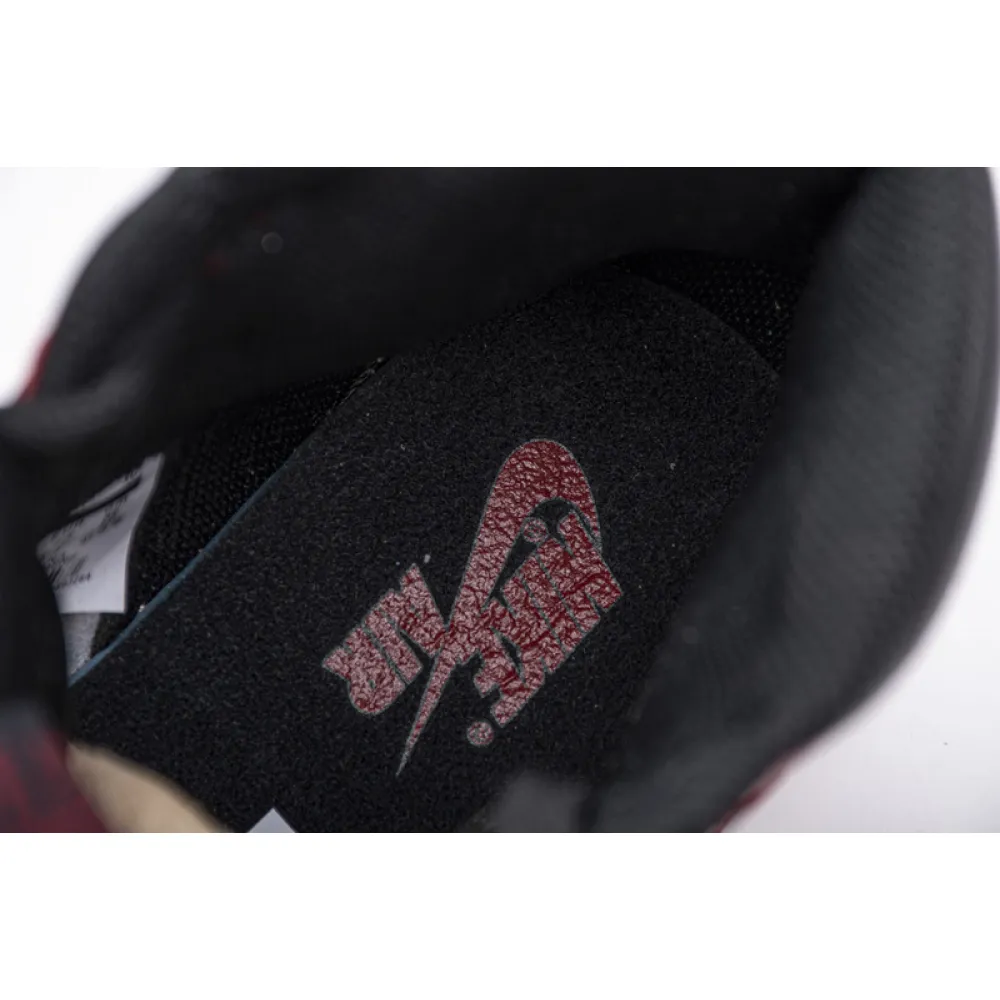 Pkgod  Air Jordan 1 High  Bred Toe