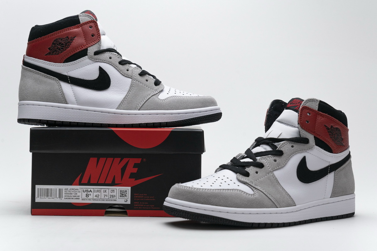      Air Jordan 1 High Smoke Grey Red
