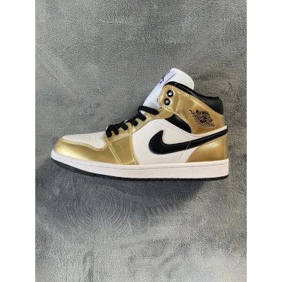 Pkgod  Air Jordan 1 Mid SE Metallic Gold 02