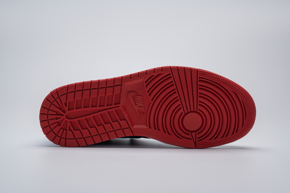 Pkgod  Air Jordan 1 Retro High NC to Chi Leather