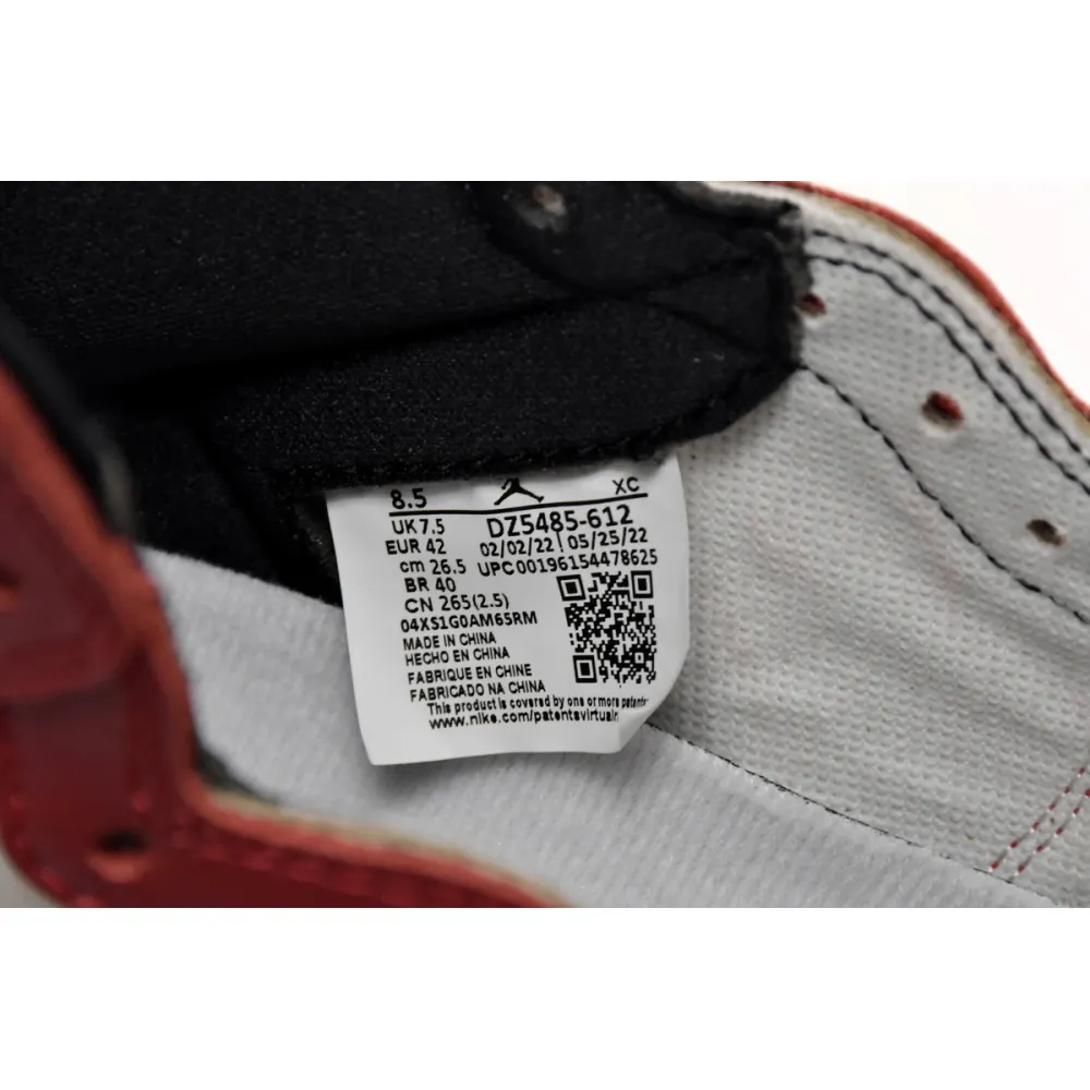 Pkgod  Air Jordan 1 Retro High OG Chicago Lost and Found