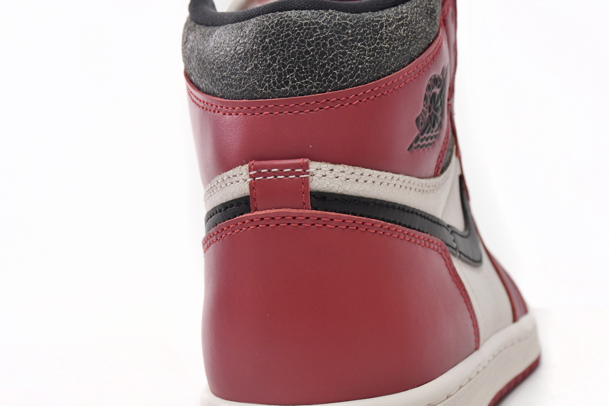  Pkgod  Air Jordan 1 Retro High OG Chicago Lost and Found  