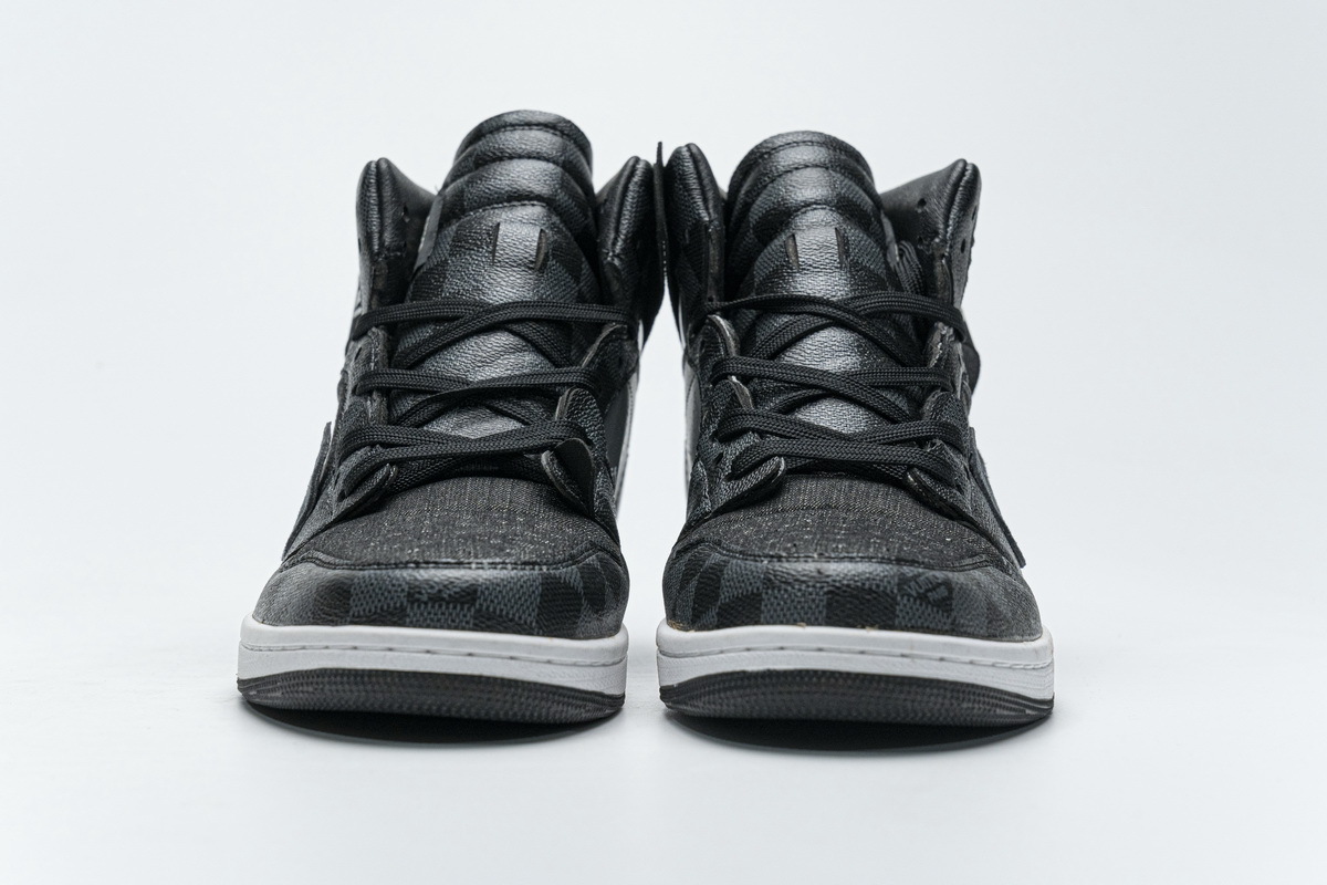      liv X Air Jordan 1 High Grey