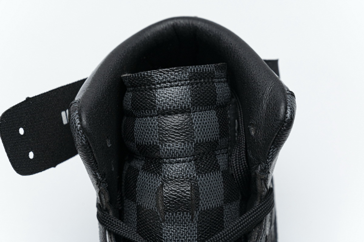      liv X Air Jordan 1 High Grey