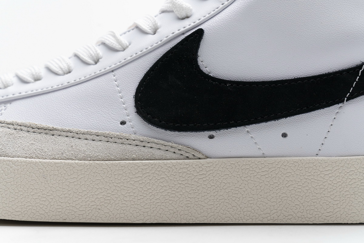 Pkgod  Nike Blazer Mid '77 Black White