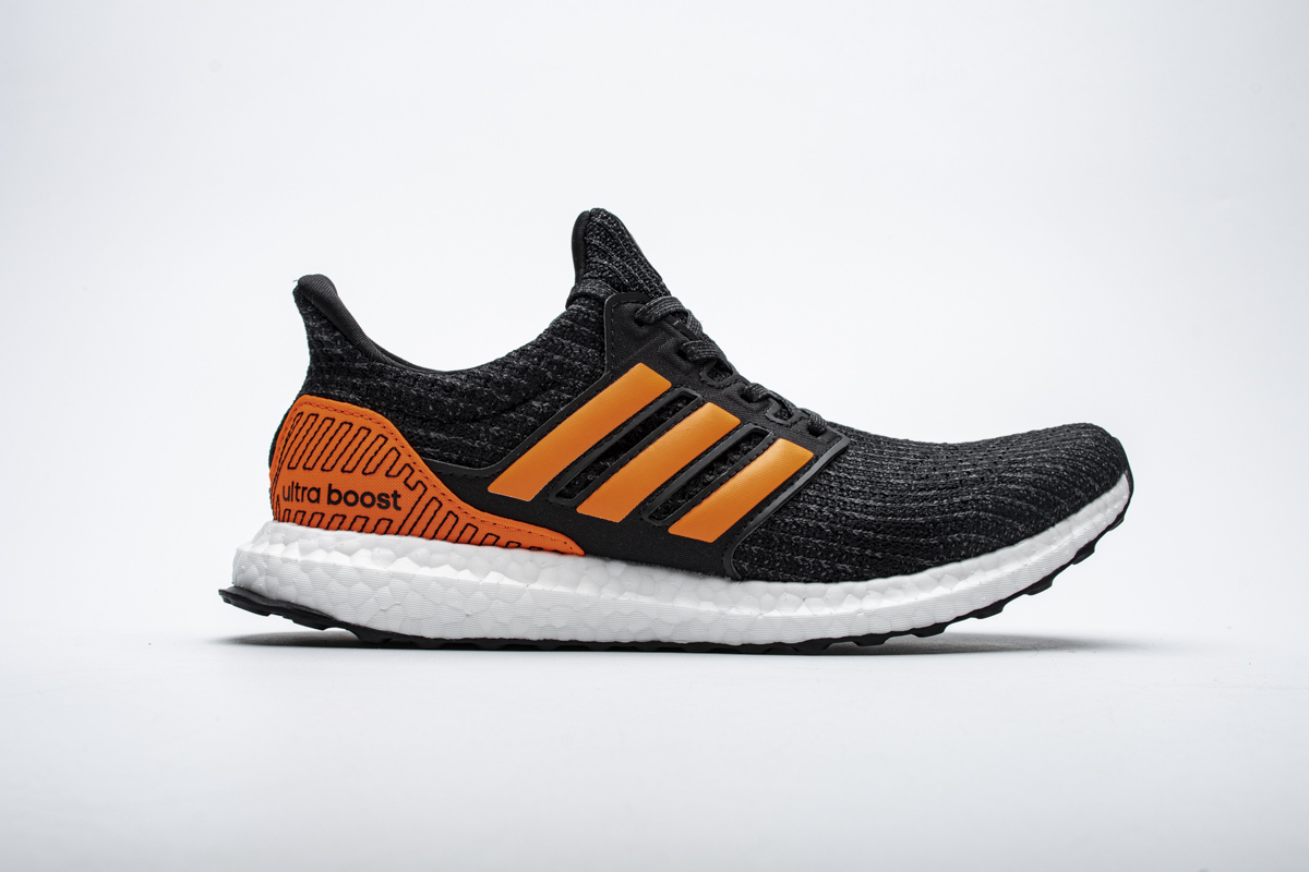      Ultra Boost 4.0 “Core Black/Solar Orange”