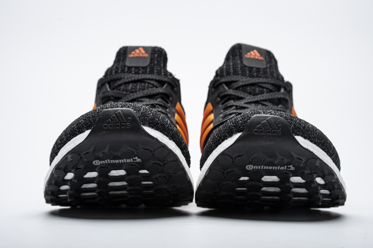      Ultra Boost 4.0 “Core Black/Solar Orange”