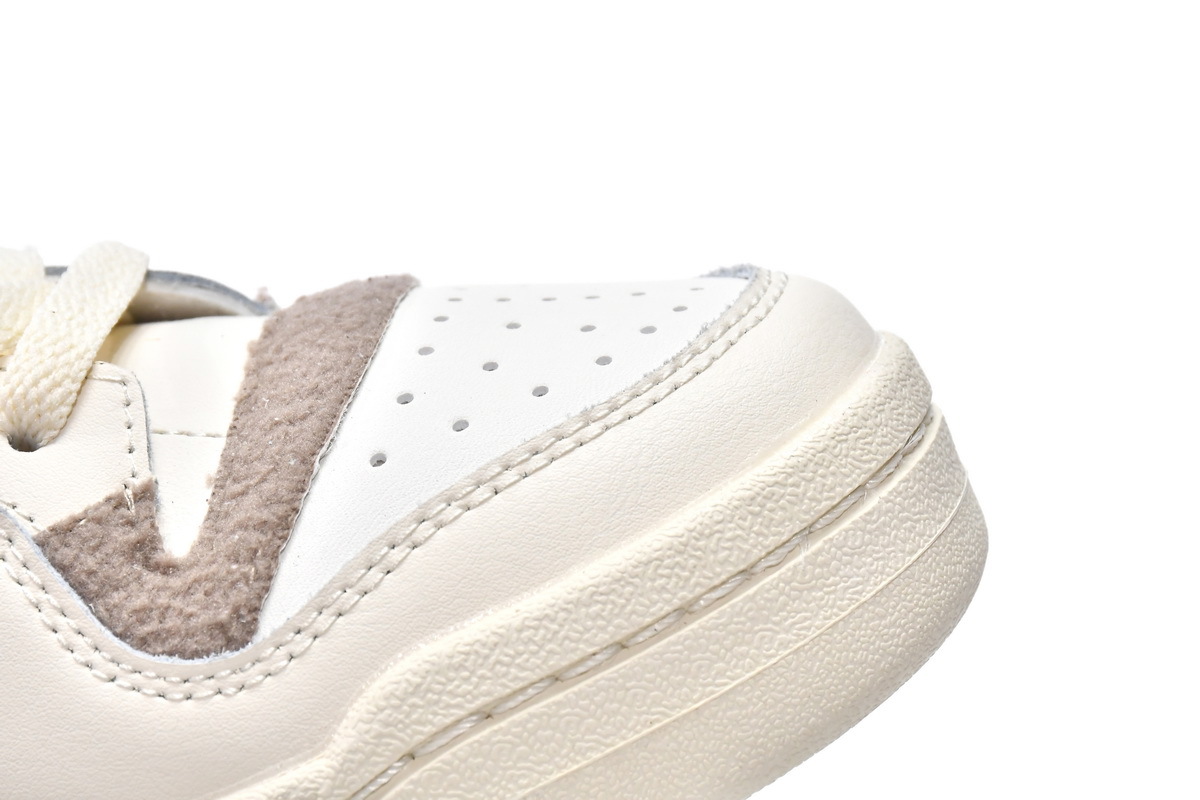 Pkgod adidas Originals Forum 84 Low Fleece White Brown