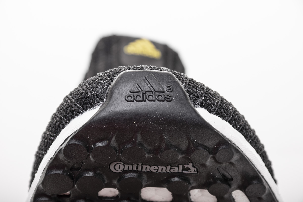     adidas Ultra Boost 4.0 Chinese New Year (2019)​